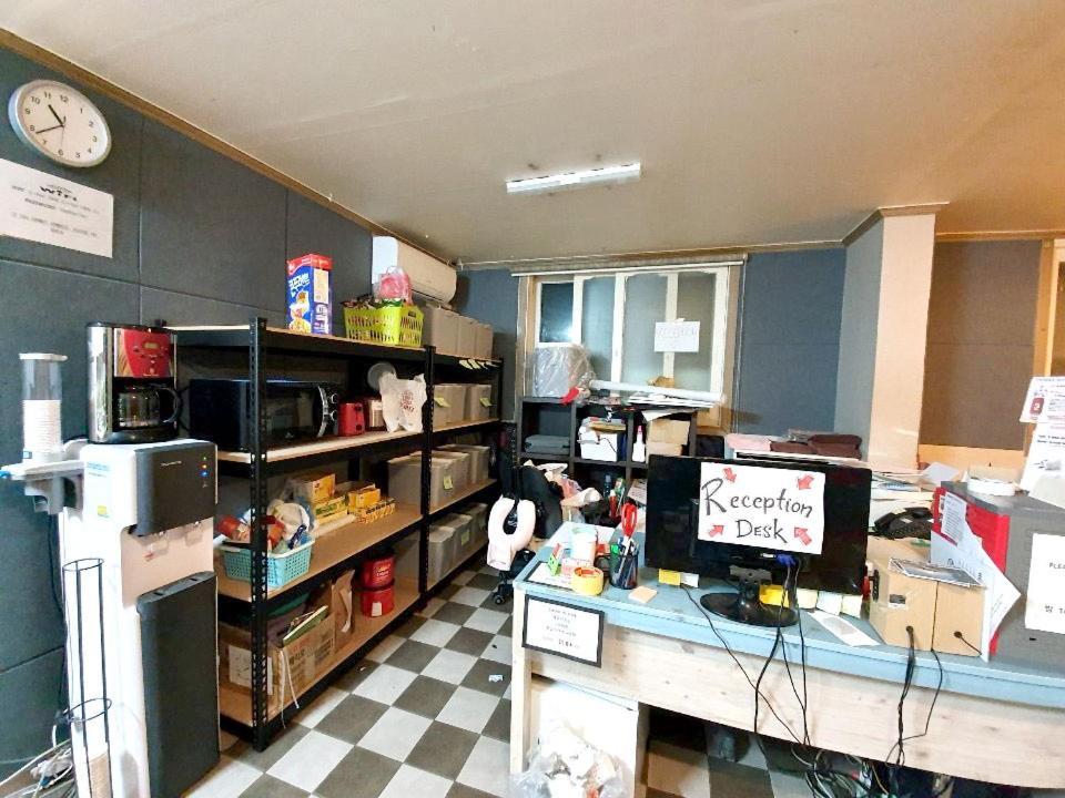Kimchee Hongdae Guesthouse Seoul Ngoại thất bức ảnh